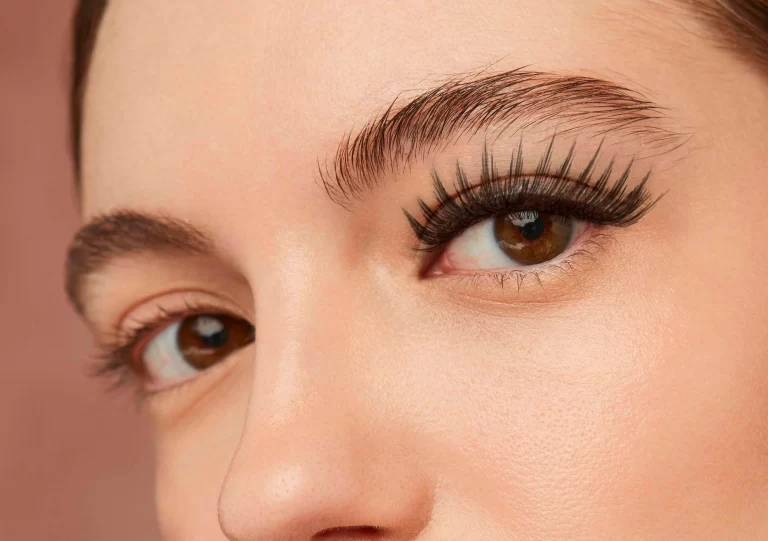 Brow Perfection: Sculpting Elegance at L’Cache